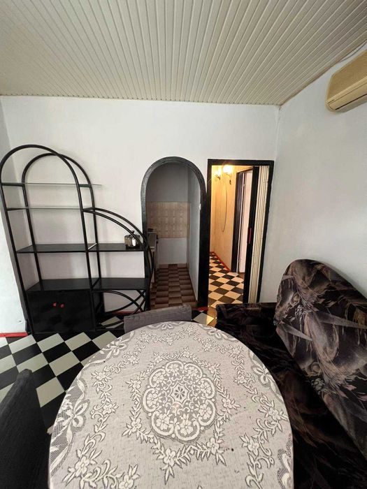 Продава се Двустаен апартамент в Враца, Център - 68 кв.м за 1245 €/кв.м - Снимка #1