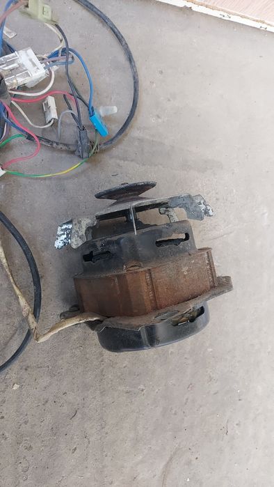 Электрический двигатель 220в