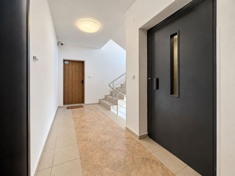Продава се Двустаен апартамент в София, Люлин 10 - 70 кв.м за 2856 €/кв.м - Снимка #7
