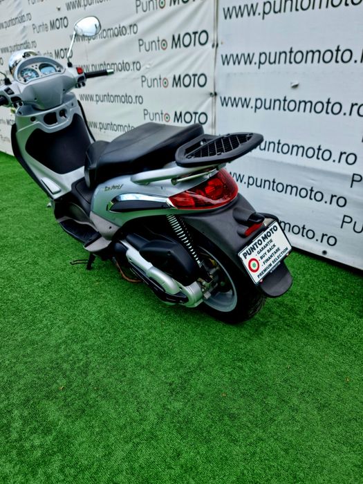 Piaggio  piagio Beverly beverli  500