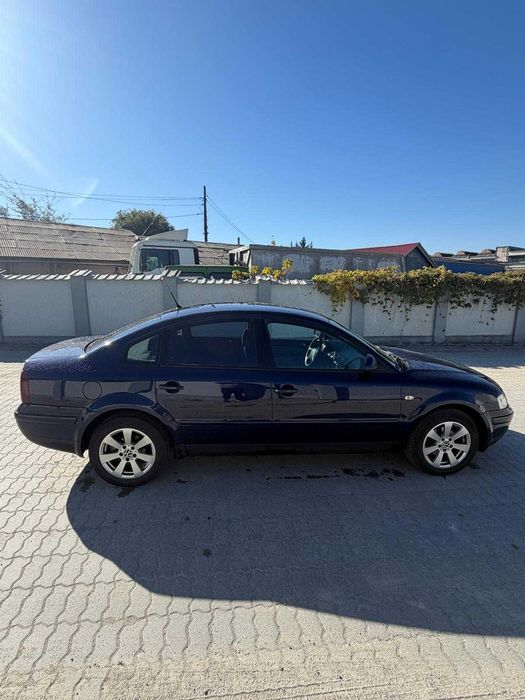 VOLKSWAGEN Passat 2000 — imagine 5