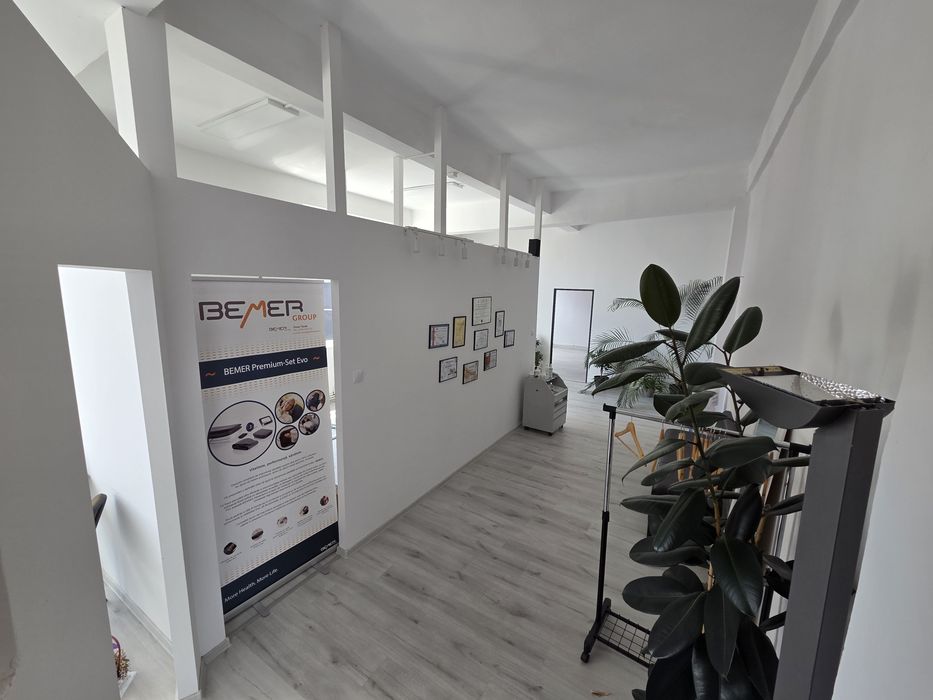 De închiriat spațiu pentru salon/birou/alte activități