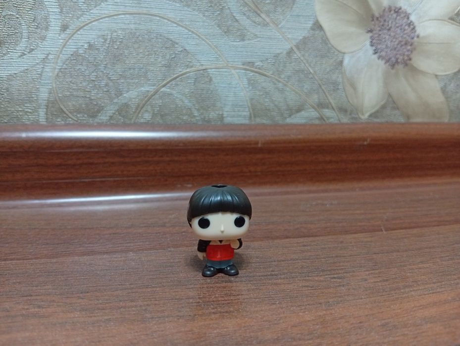 Продам коллекционную игрушку из киндера Уилл