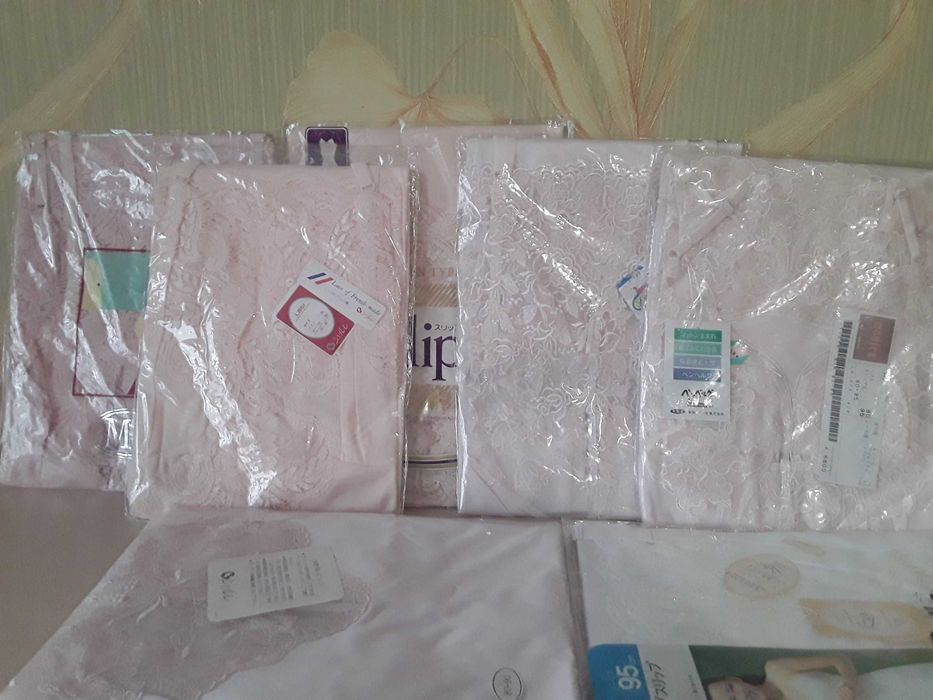 Женские Кружевные комбинации Япония, Корея (не СССР и не ГДР)