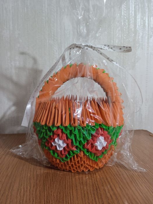 Ваза, корзинки в технике "модульное оригами"