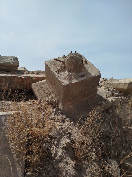 Бетон стакан ва соколные блоклар сотилади
