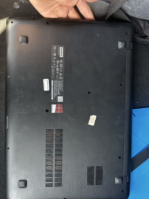 Продам ноутбук срочно