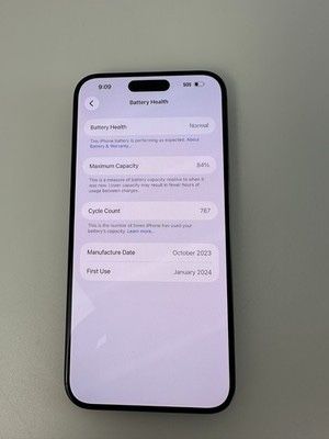 De vanzare iphone 15 pro max