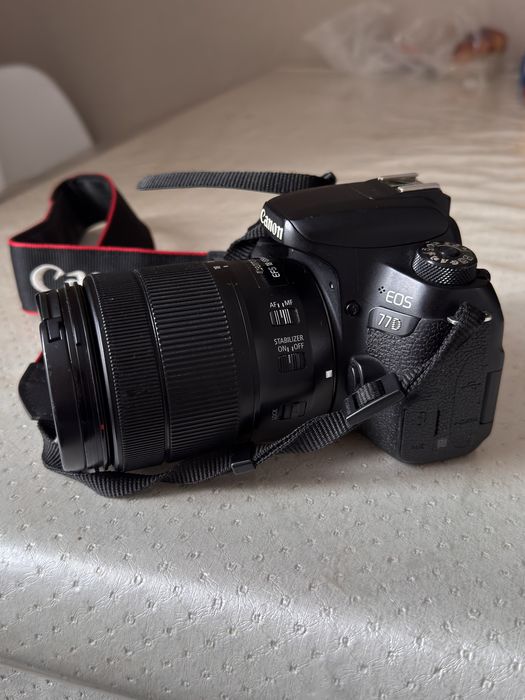 Canon 77D в хорошем состояние