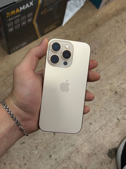 Iphone 16 pro garantiya bor.