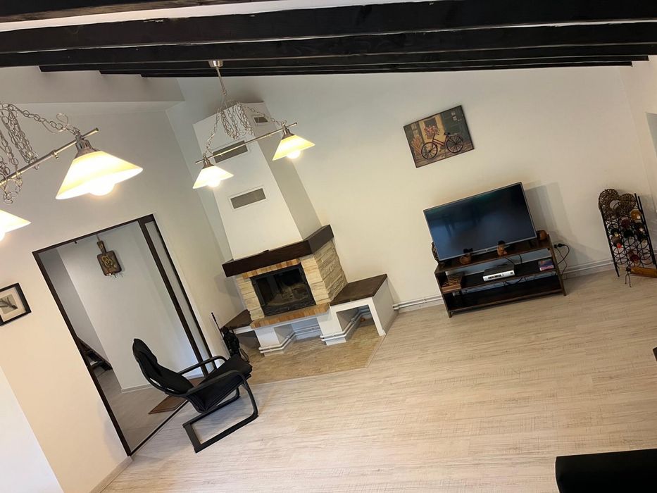 Casa de inchiriat