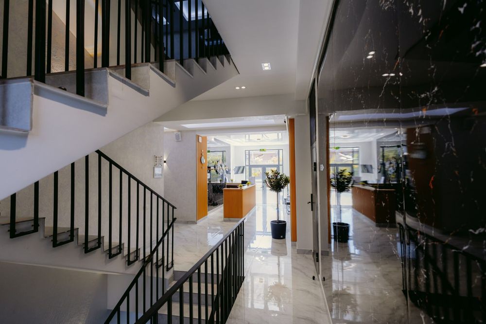 Продаётся гостиница 34 комнатная Яккасарайском районе