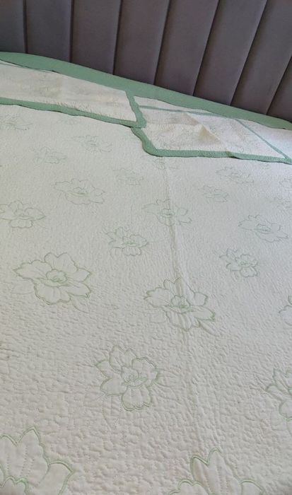 Покрывало (двухспалка) с наволочками