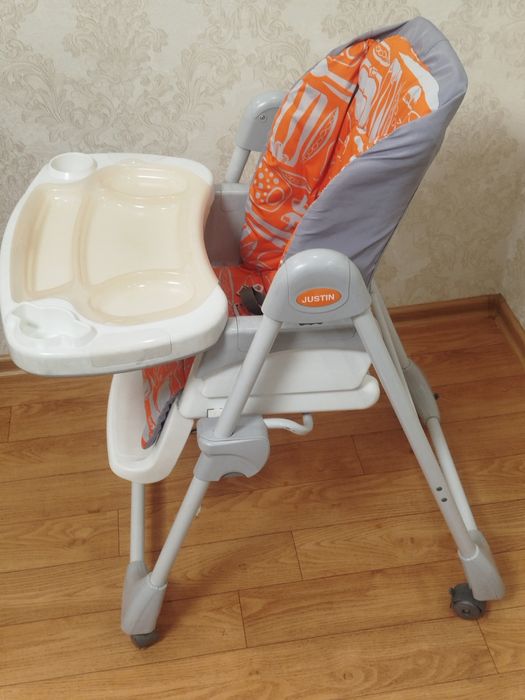 Детский столик для кормления  Justin