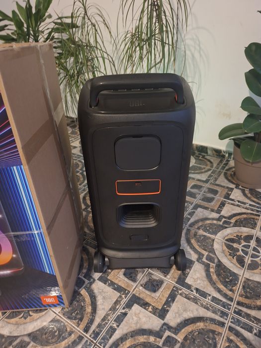 Boxă  JBL 520 ..