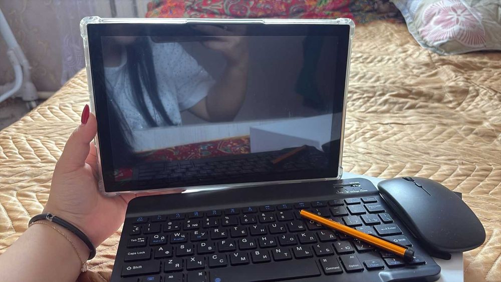 Планшет, G2000, сатылады