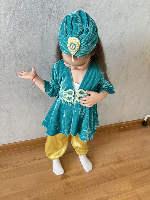 Новогодние костюмы для утренников