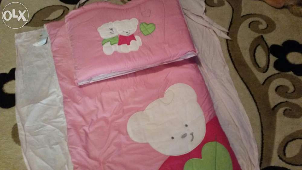 Protectie aparatori pentru pătuț cu pilotă și cearceaf pentru pat