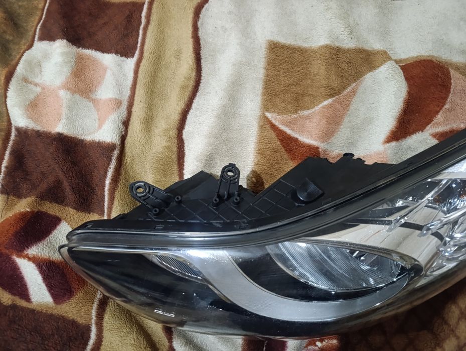 Фара на хундай Элантра