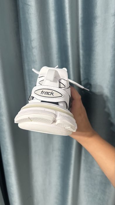 Balenciaga Truck