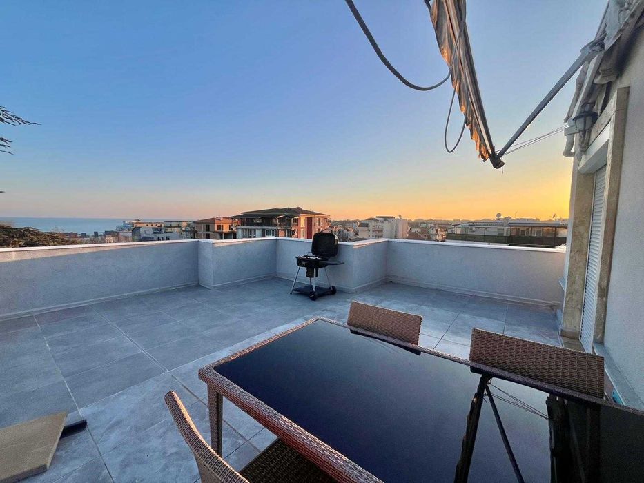 Тристаен апартамент в Равда с морска гледка!