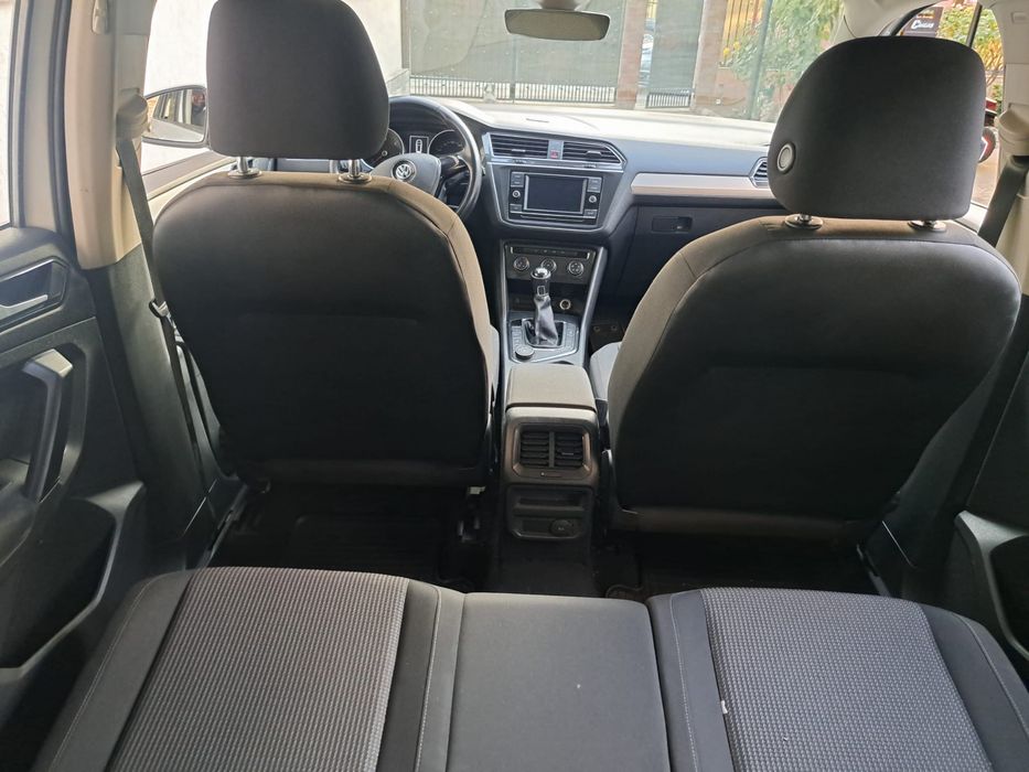 VOLKSWAGEN Tiguan 0 — imagine 4