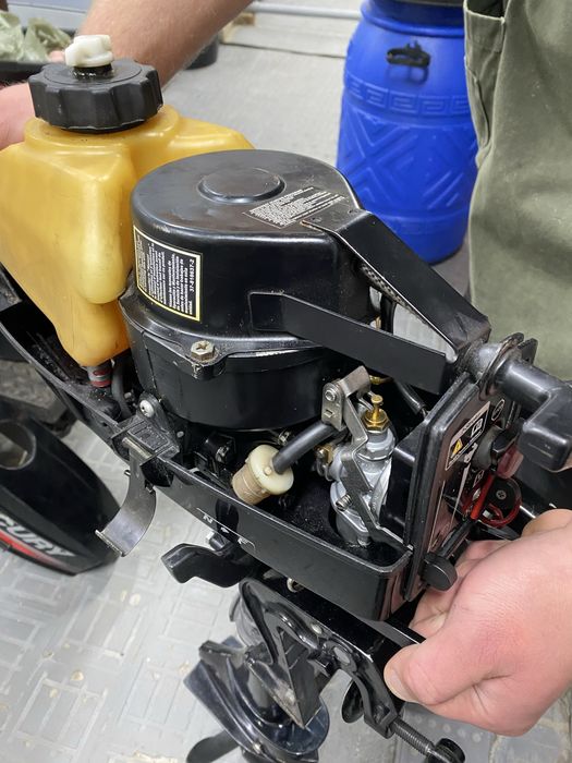 Лодочный мотор Mercury 3.3 2т