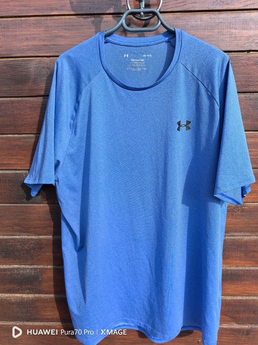 Мъжка тениска Under armour L размер