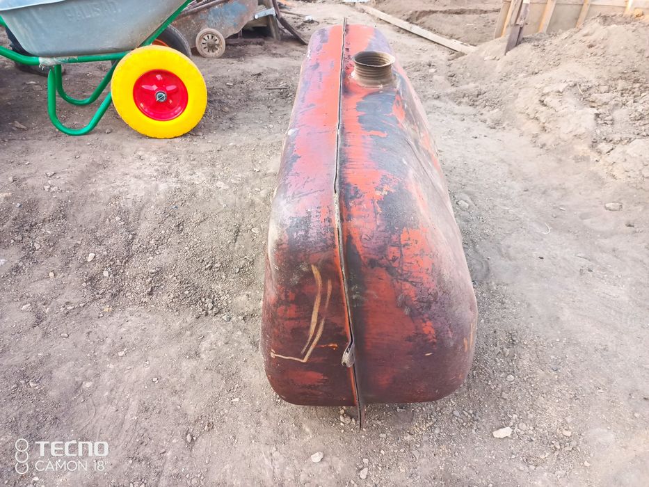 Бак для топлива, отличном состоянии.