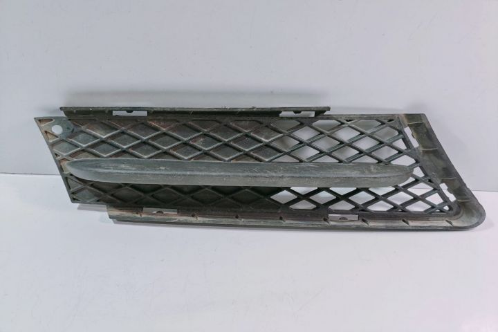 Grila bara dreapta 51117154552 BMW Seria 3 E90/E91/E92/E93