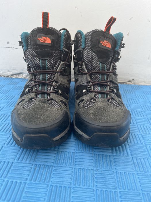 треккинговые ботинки The North Face Thermoball.