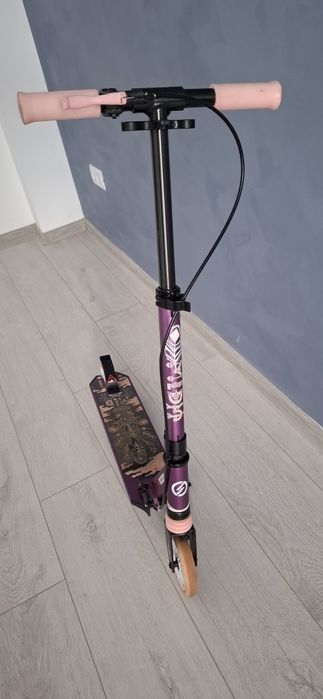 Trotinetă cu suspensii şi frână pe ghidon OXELO