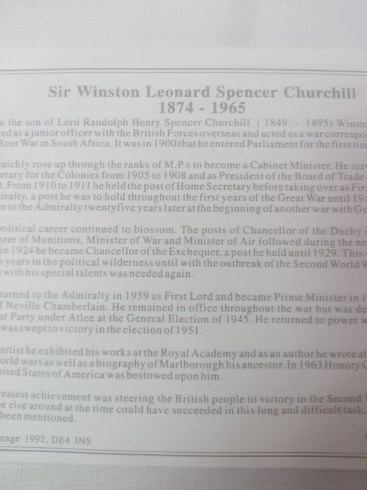 Продам монету Уинстон Черчиль