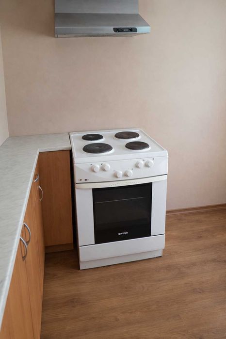 Дава се под наем Едностаен апартамент в София, Люлин 9 - 45 кв.м за 398.82 € - Снимка #2