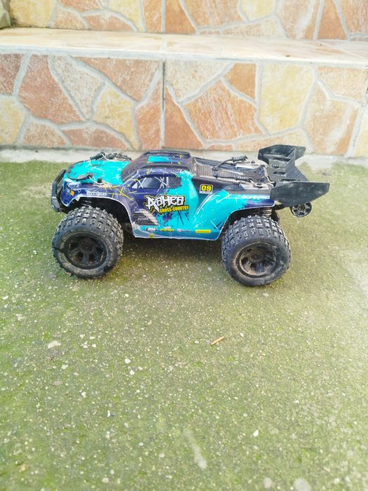 RC кола-4×4-1/18