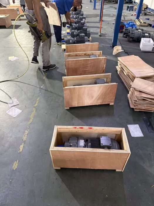 Мотор-редукторы Akan REDUKTOR