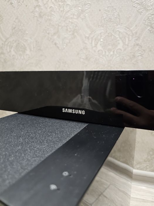 Продам soundbar samsung