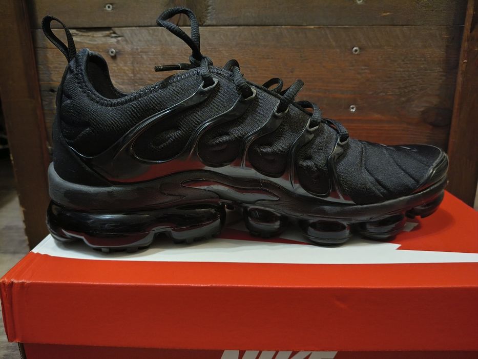 Nike Vapor Max .