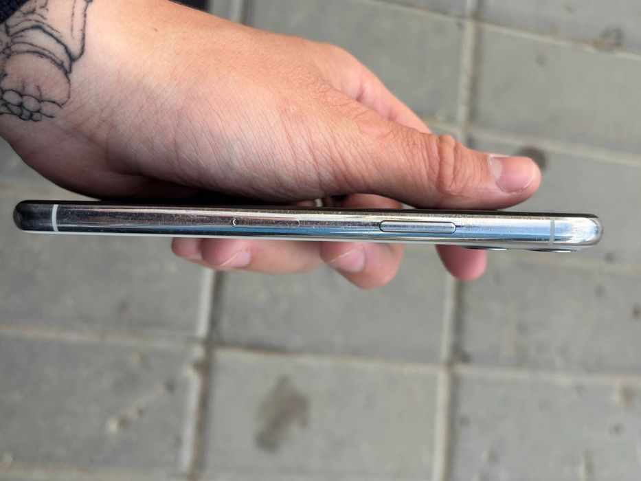 Iphone 11 pro 64 gb