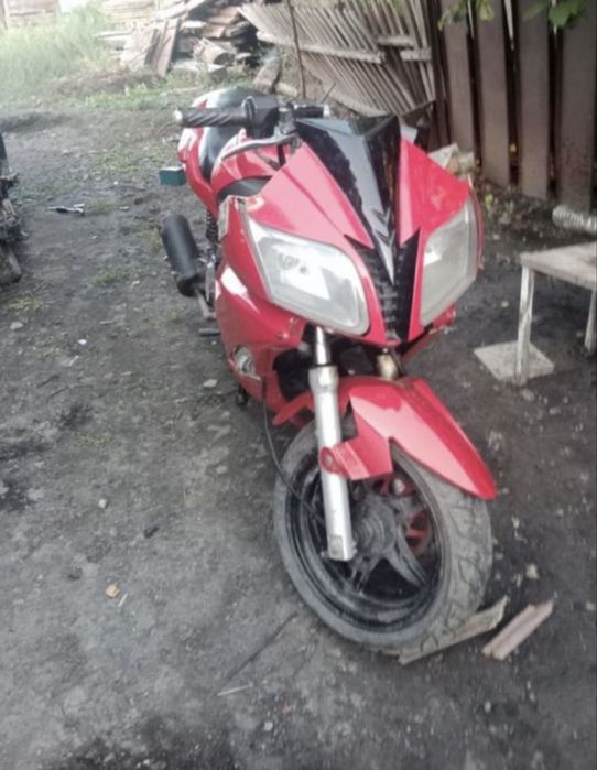 Обменяю мотоцыкл педа хронет