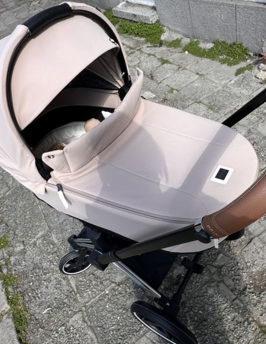 Cybex зимен кош за новородено съвместим с priam 4 в гаранция до 2028г.