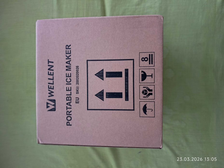 Нова машина за лед – 8 кубчета за 6 мин, 2 размера, самопочистване