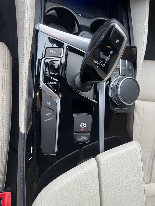 BMW 5 Series 2017 — imagine 4