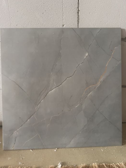 60*60 кафель штук 1000тг