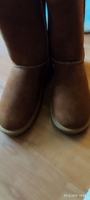 Ugg nou din piele naturală