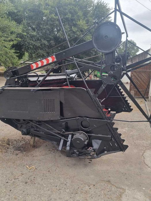 Marral kombayn sotiladi!