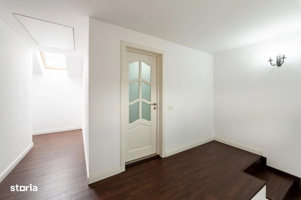 Casa moderna Arges Bradu-3camere,terase,sauna proprie
