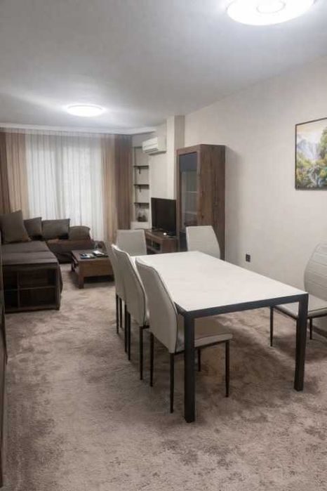 Продава се Двустаен апартамент в София, Изток - 65 кв.м за 1766 €/кв.м - Снимка #2