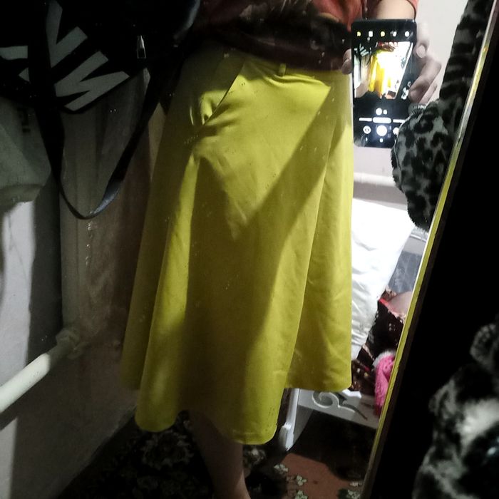 Кейилген кеимдер сатылады келисимли багада беремин