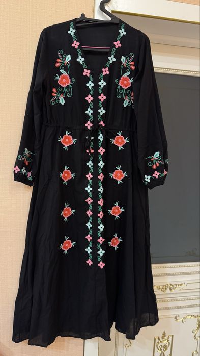 Турецкая двойка 46 размер и Платья